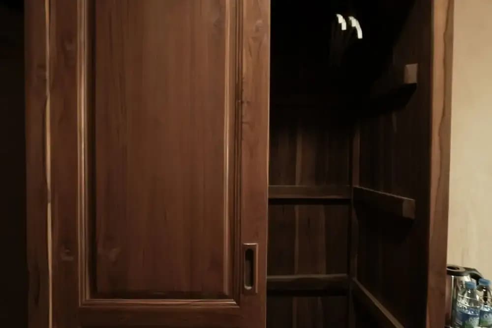 One Deves - photo 5