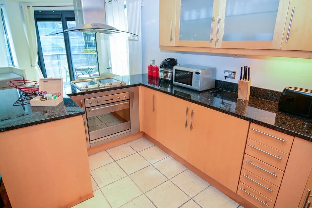 Millharbour Residences - photo 20