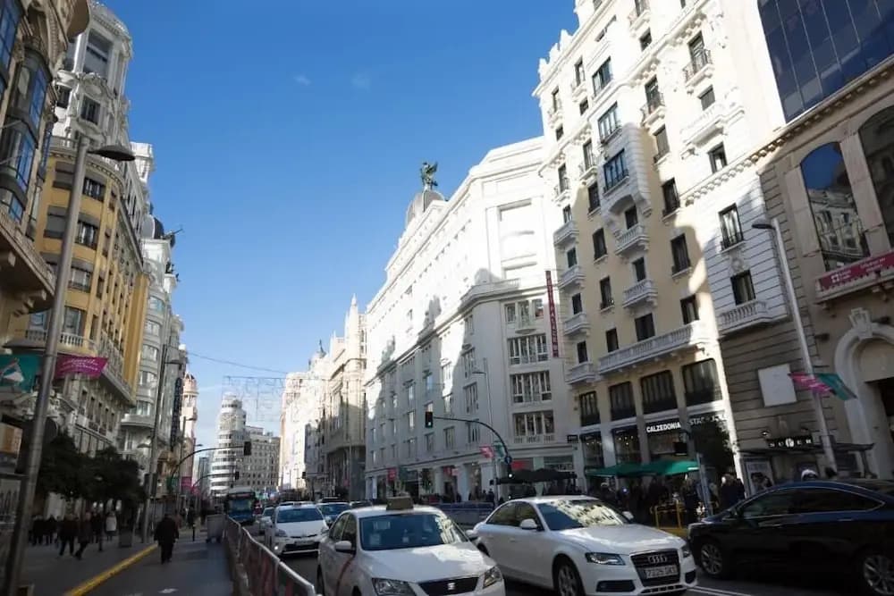 Alaia Oshum Gran Vía - photo 11