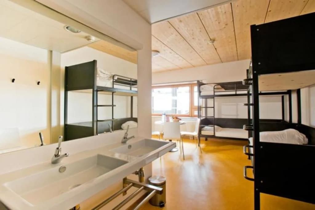 Auberge de Jeunesse Paris HI Yves Robert - photo 4