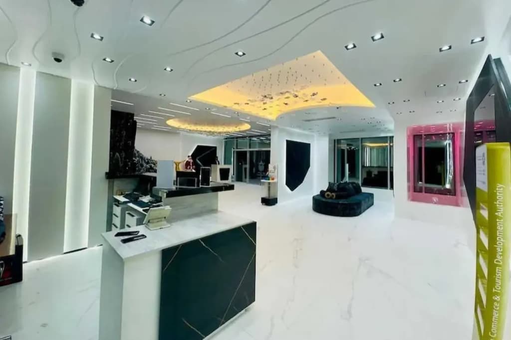 Sharjah Royal Tulip Hotel apartment - photo 43