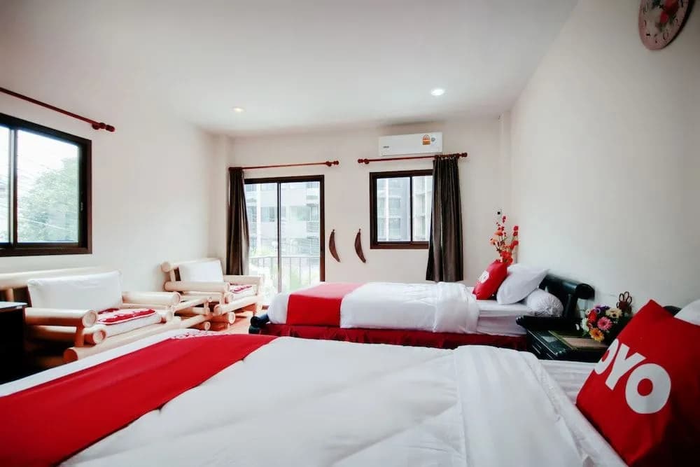 OYO 888 Apinyas Place Karon - photo 6