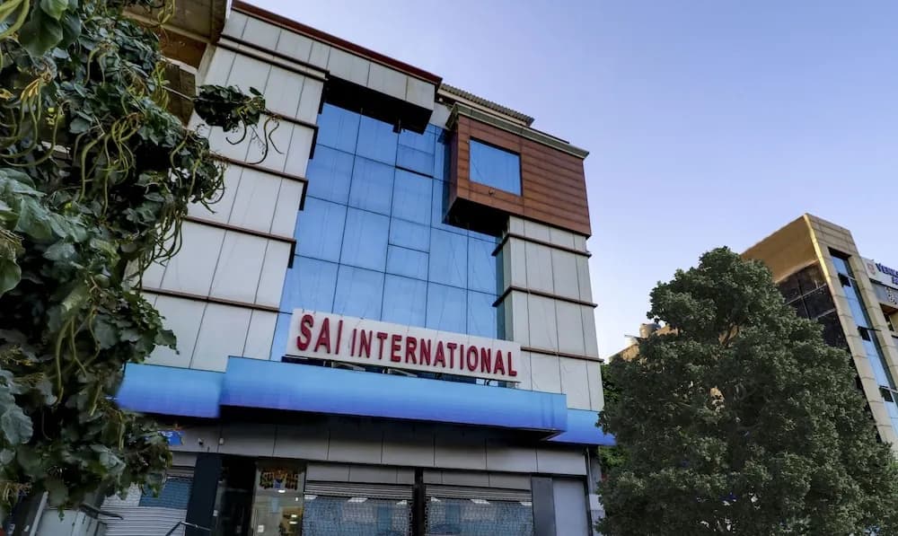 Hotel Sai International - photo 6