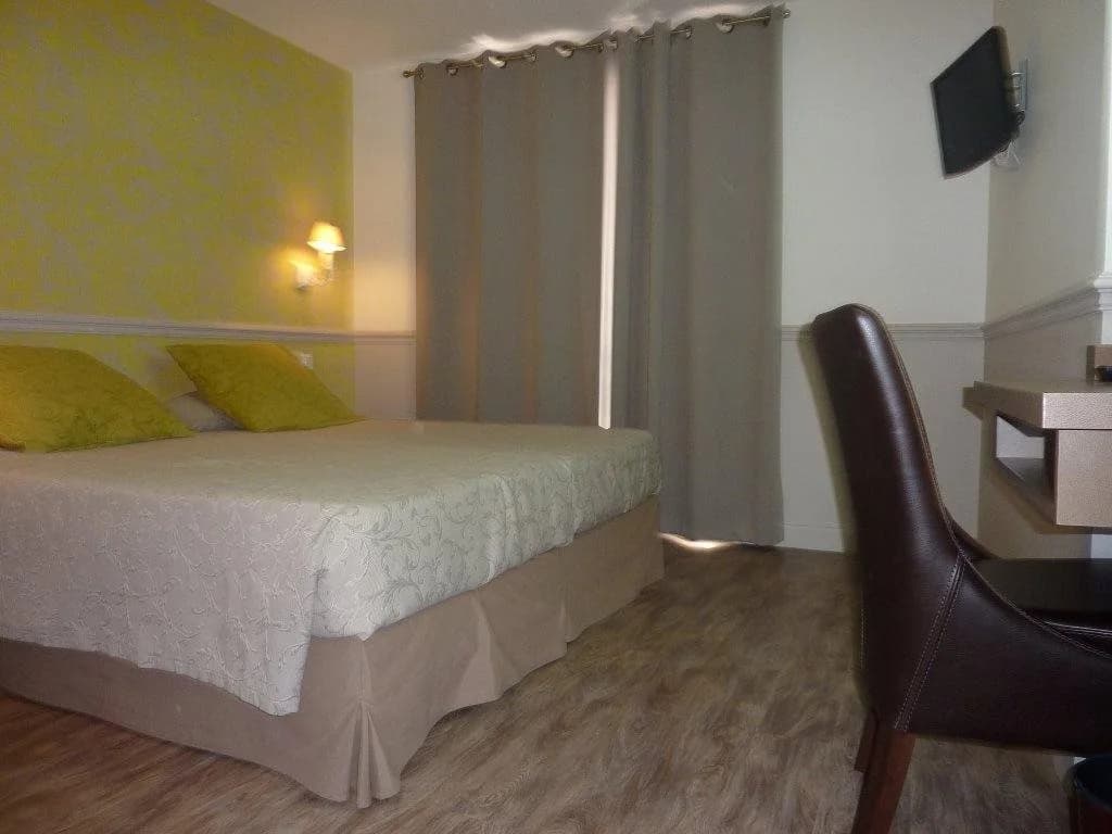 Hotel de la cité Rougemont - photo 4