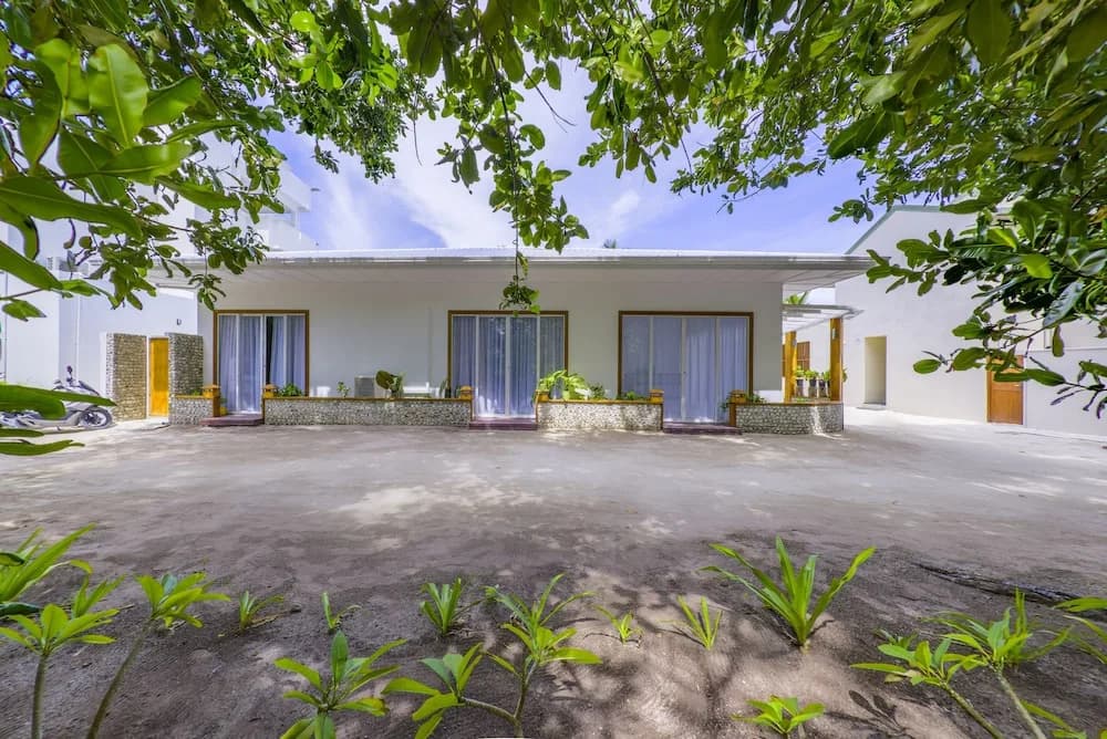 Dhigurah Retreat Beach - photo 21