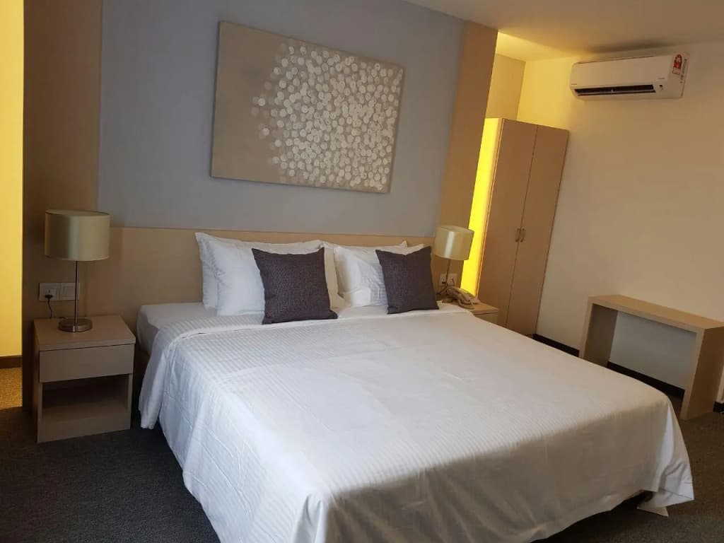 The View Hotel - photo 12