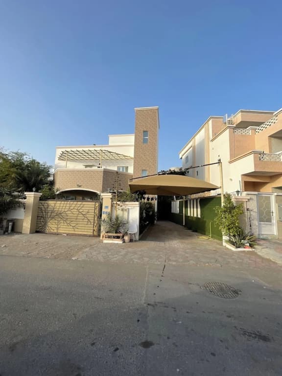Shearing With Owner 5-bed Apartment in Sib - photo 5