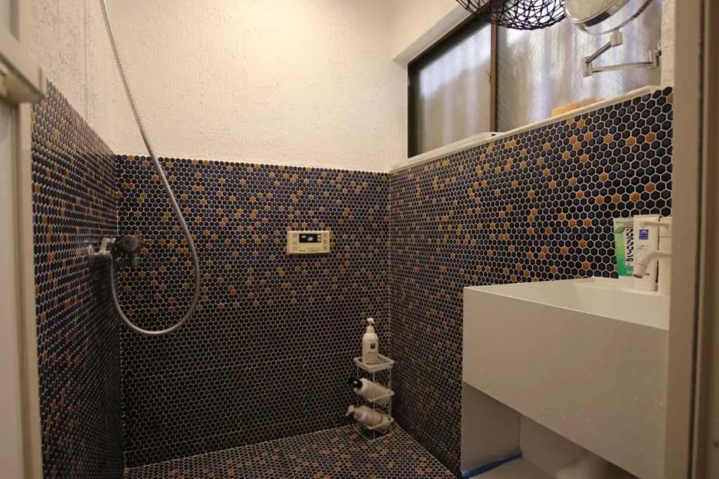 May Guesthouse - photo 7