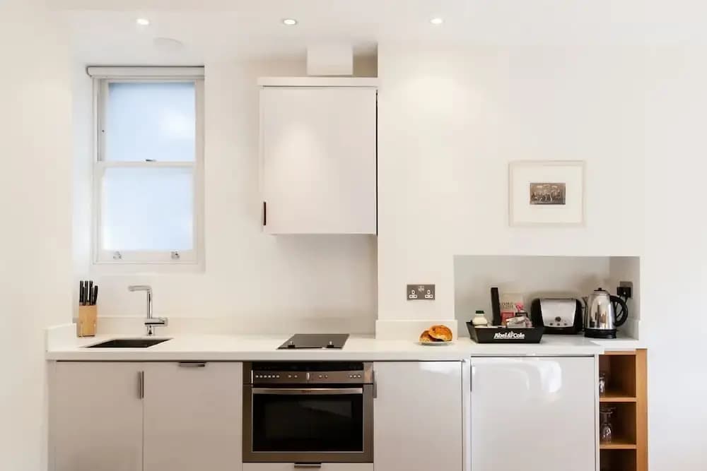 Blueprint Apartments-No 5 Doughty Street - photo 20