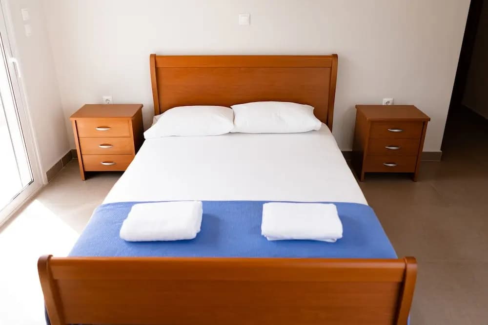 Thanasis Place Hostel - photo 6