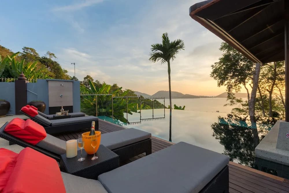 Spectacular Seaview Pool Villa Kalim 6 - photo 20