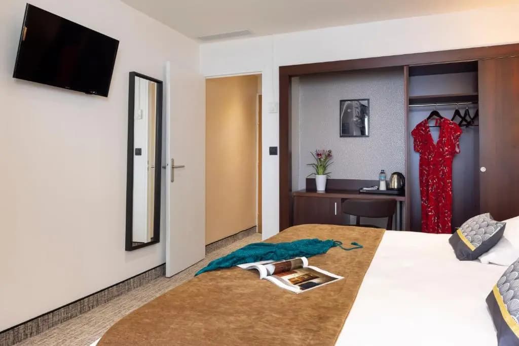Hôtel Locarno Nice - photo 37
