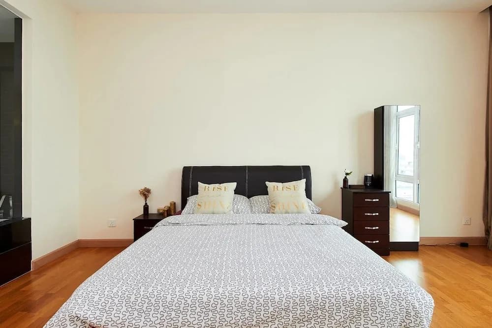 Modern & Contemporary 2BR in KL Sentral - photo 4