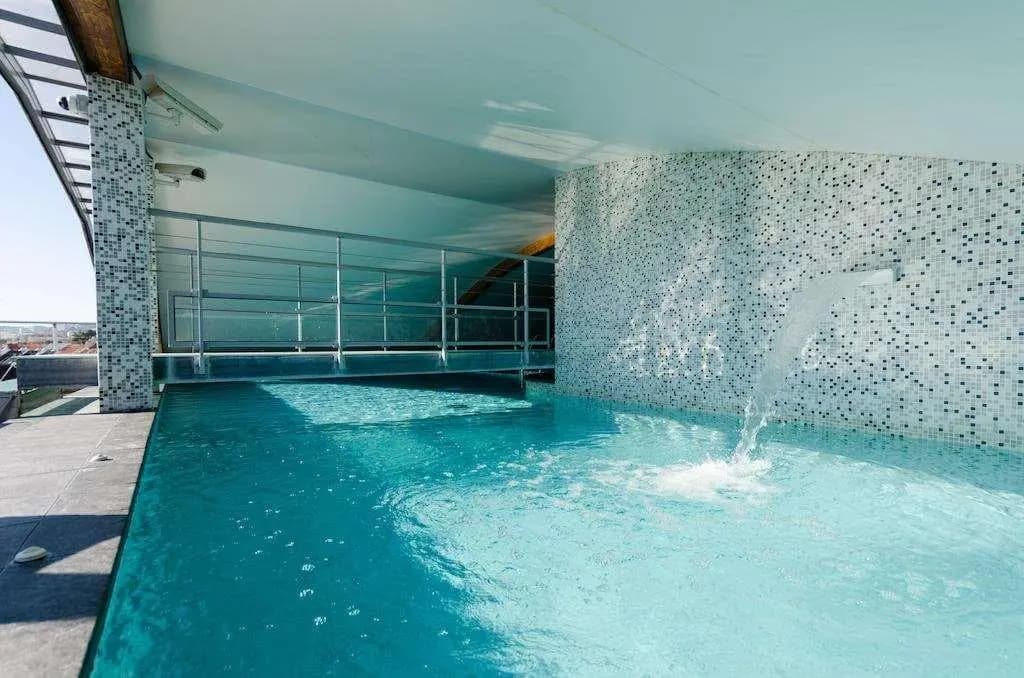 Goldstar Resort Hotel - photo 15