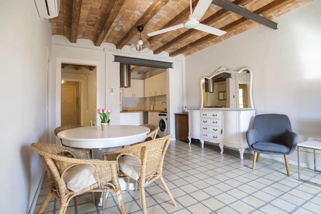 41CB193- Charming rustic apartment - photo 15