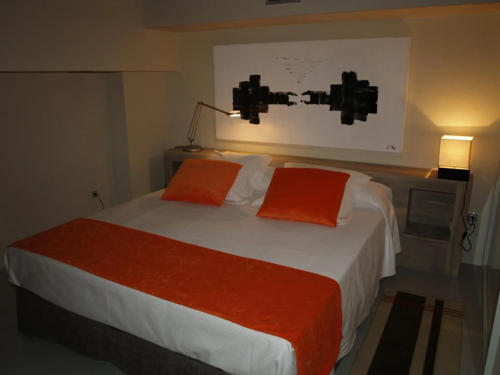 Eco Alcala Suites - photo 5