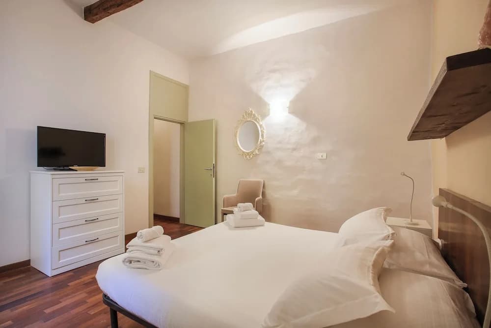 Two Bedroom Aparment - photo 4