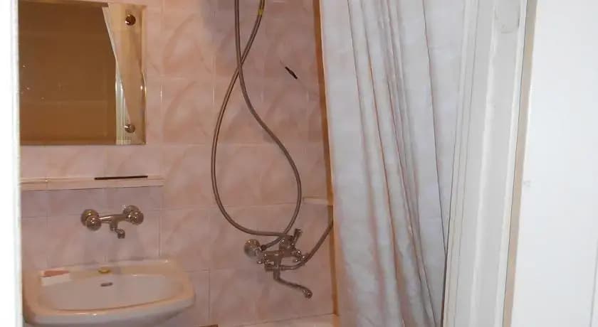 Lamara's Home - photo 7