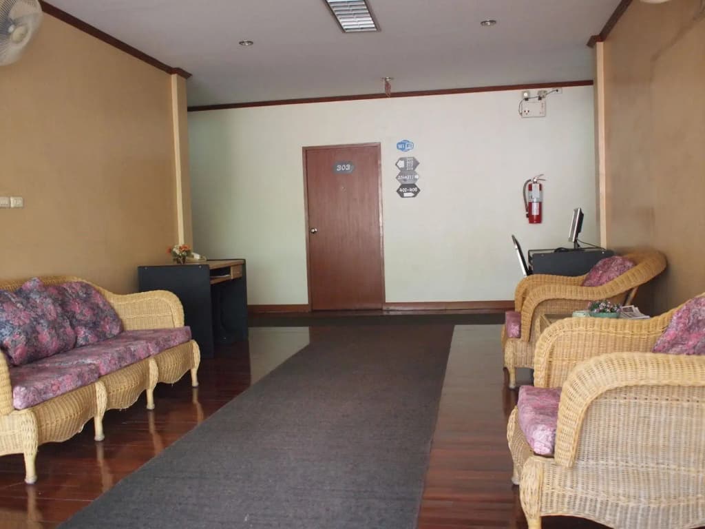 RoongRuang Hotel - photo 12