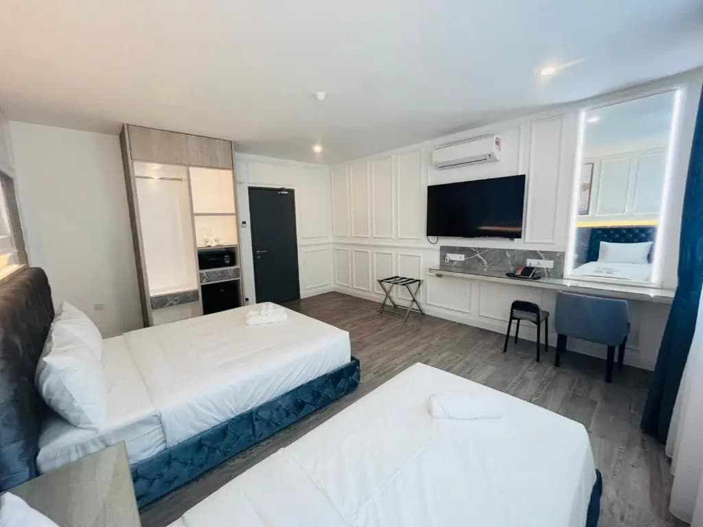 Frazel Heritage Hotel - photo 2