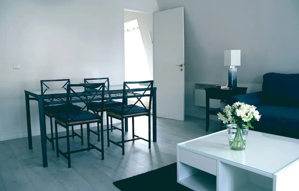 Pelican Stay - Parisian Apt Suite - photo 15