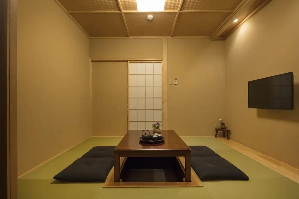 Gojo Takasean - photo 2