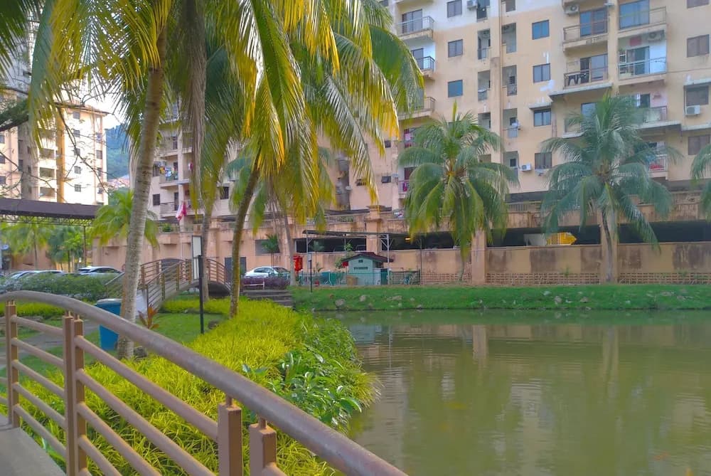 A Lake HouZz - photo 12