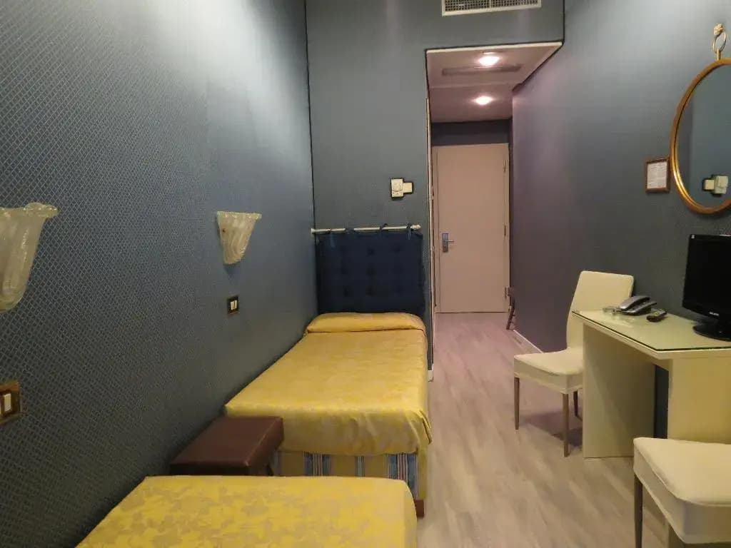 Hotel Bridge - photo 13