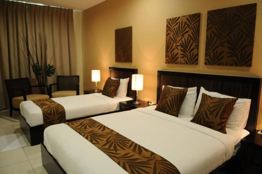 Marina Oriental Hotel - photo 4