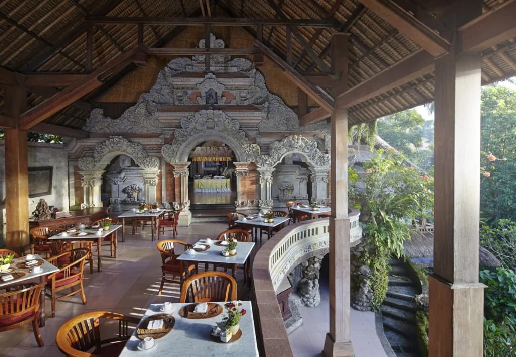 Hotel Tjampuhan Spa - photo 13