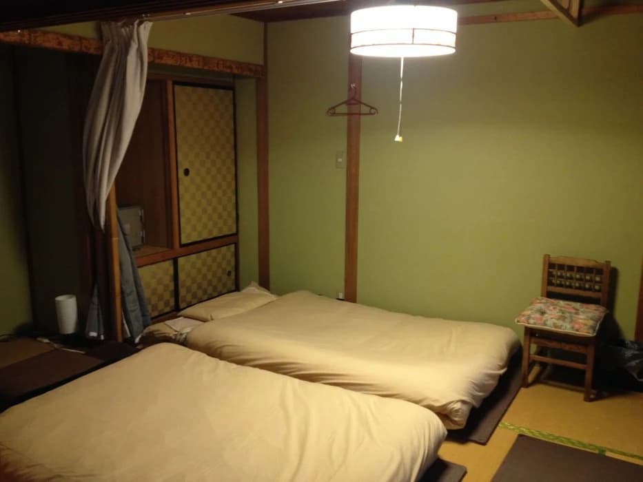 Shin-Osaka Backpacker's Hostel - photo 5