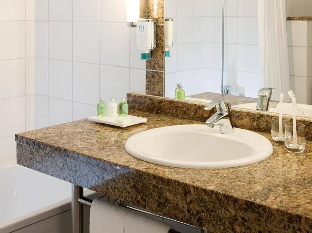 ibis Styles Berlin-Treptow - photo 10