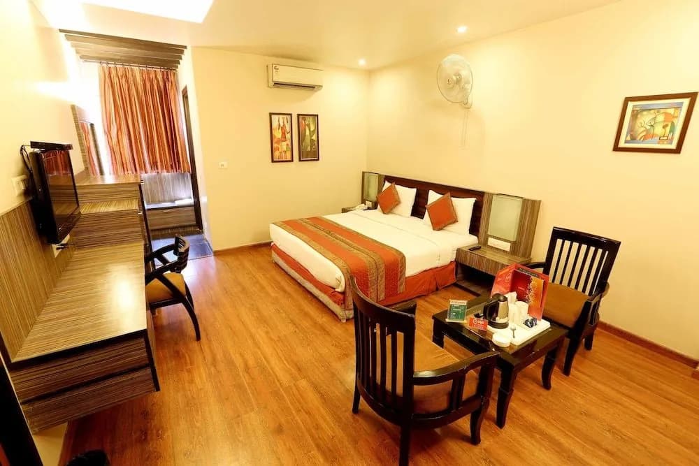 OYO 411 Hotel Relaxinn - photo 2