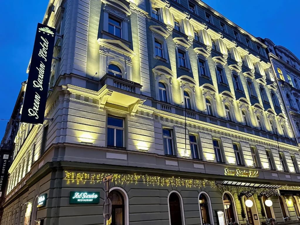 Green Garden Hotel - photo 26