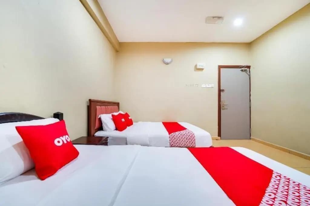 Oyo 44058 Motel Sre Bayam - photo 15
