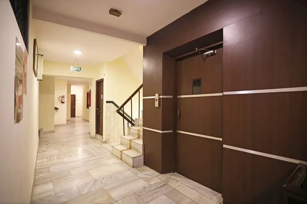 Capital O 10750 Hotel Vivek - photo 11