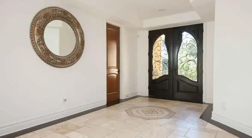 Encino 5 Bedroom House-Private Pool - photo 4