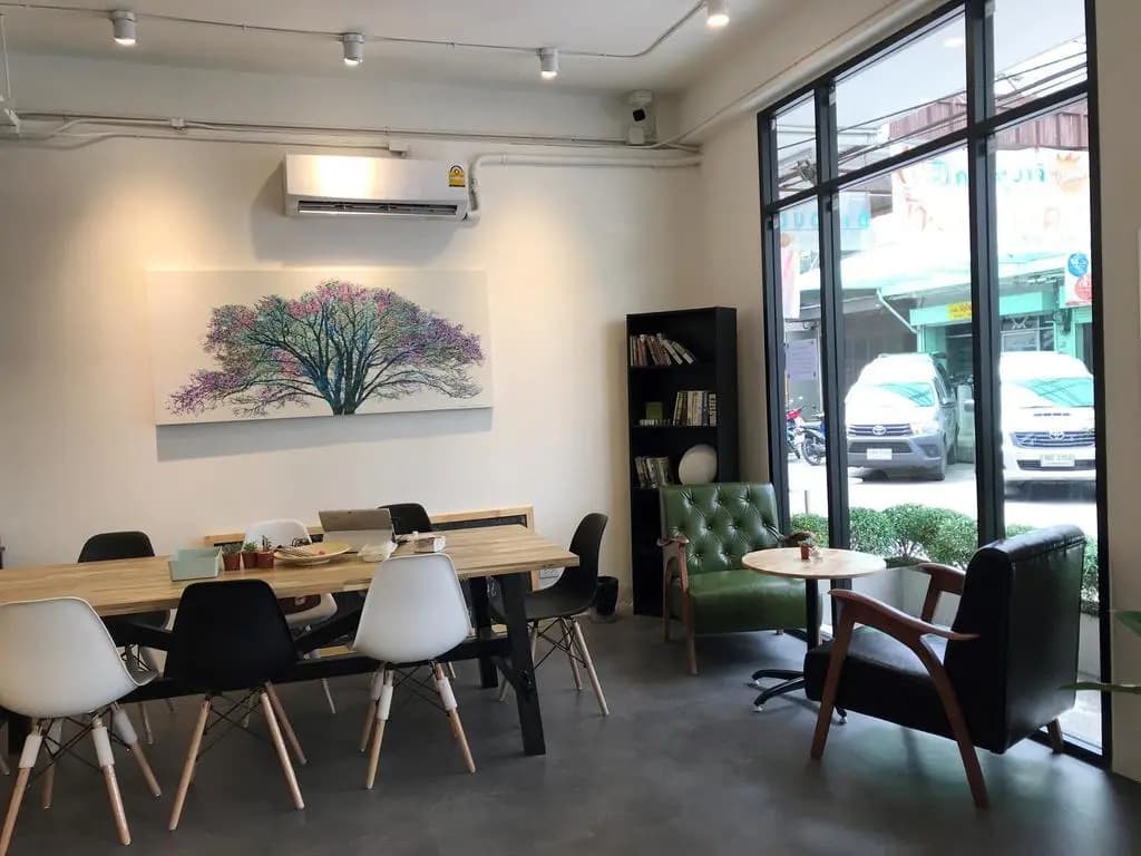 Folk Poshtel Asok - photo 23
