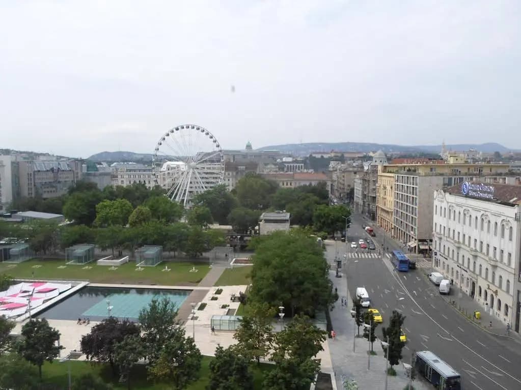 Fascinating View Apartment - photo 14