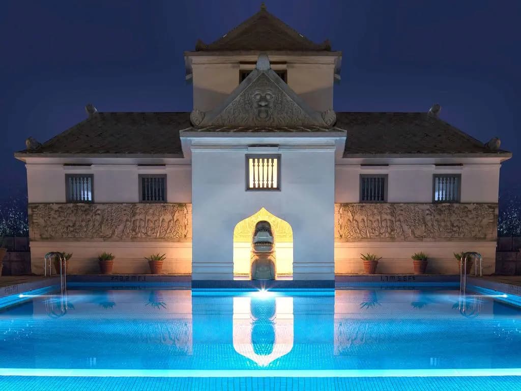 Le Meridien Jakarta - main photo