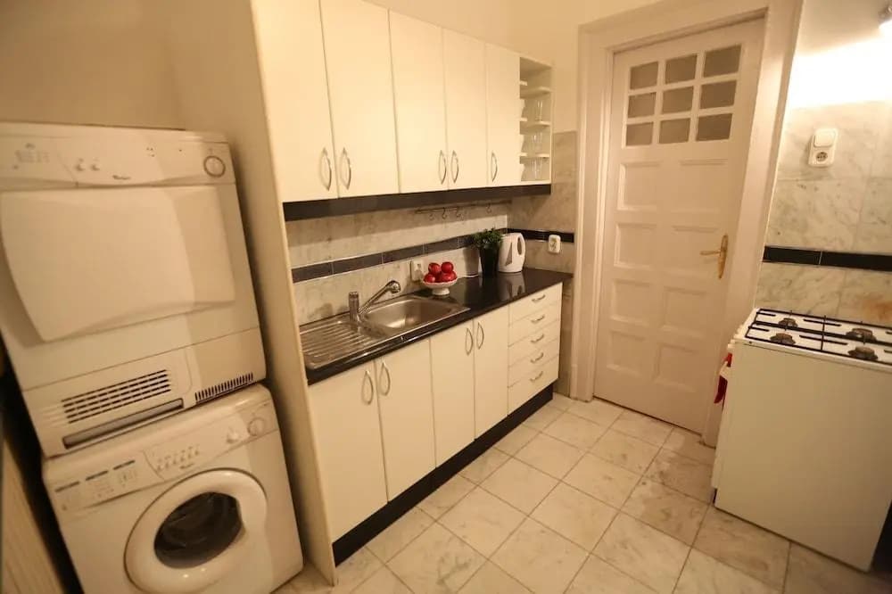 Dfive Apartments - Classic Luxury - photo 11