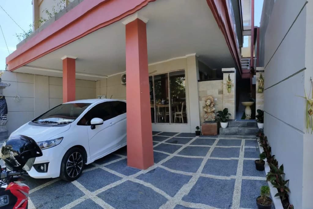 Jimbaran 5 Guesthouse - photo 12