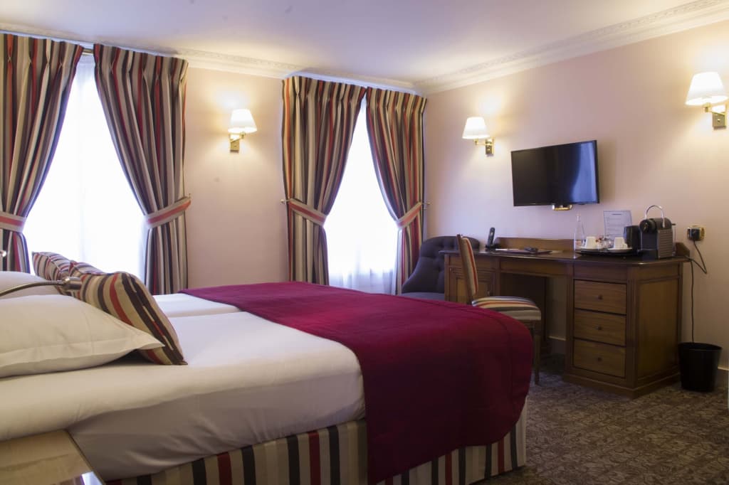 Hotel Queen Mary Paris - photo 19