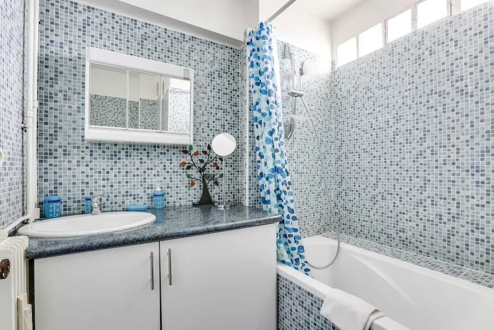 Bright Flat for 4 Person 5 Mins From Parc Montsouris - photo 7