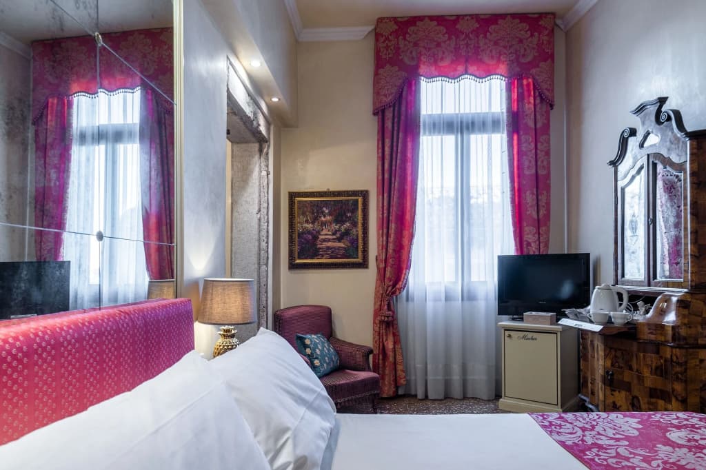 Palazzo Odoni - photo 2