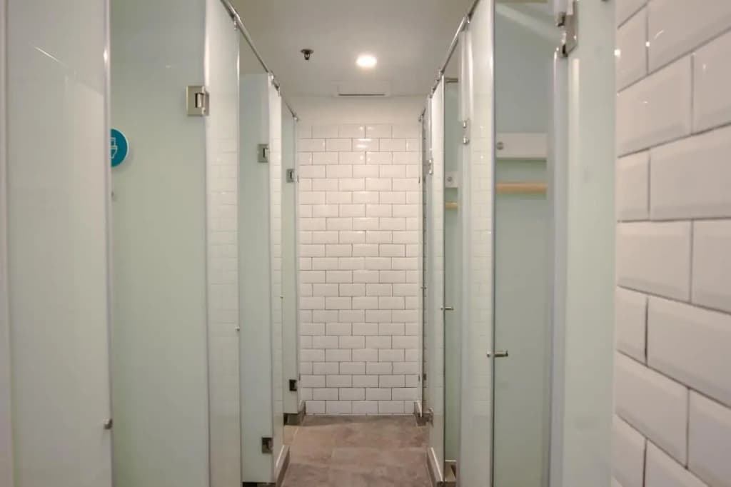 Bobobox Pods ITC Kuningan - photo 11