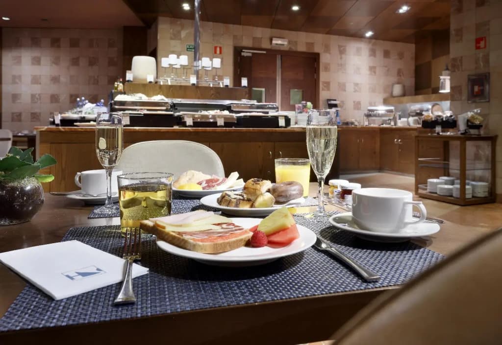 Eurostars Suites Mirasierra - photo 45
