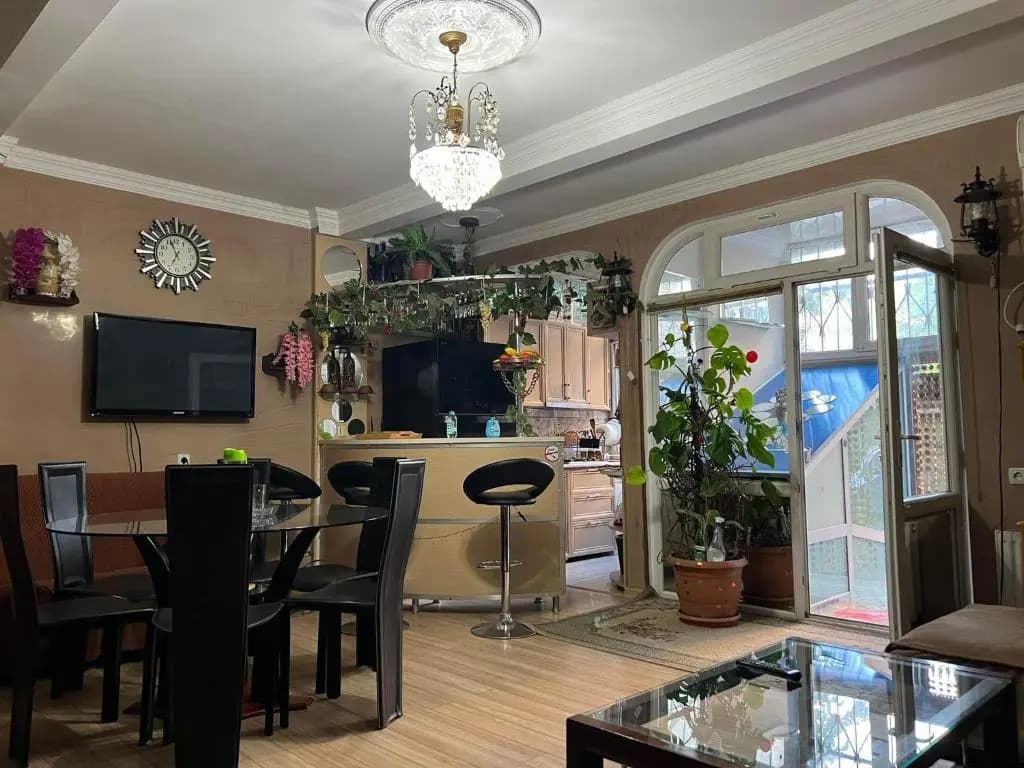 3 Room Flat in Tbilisi - photo 13