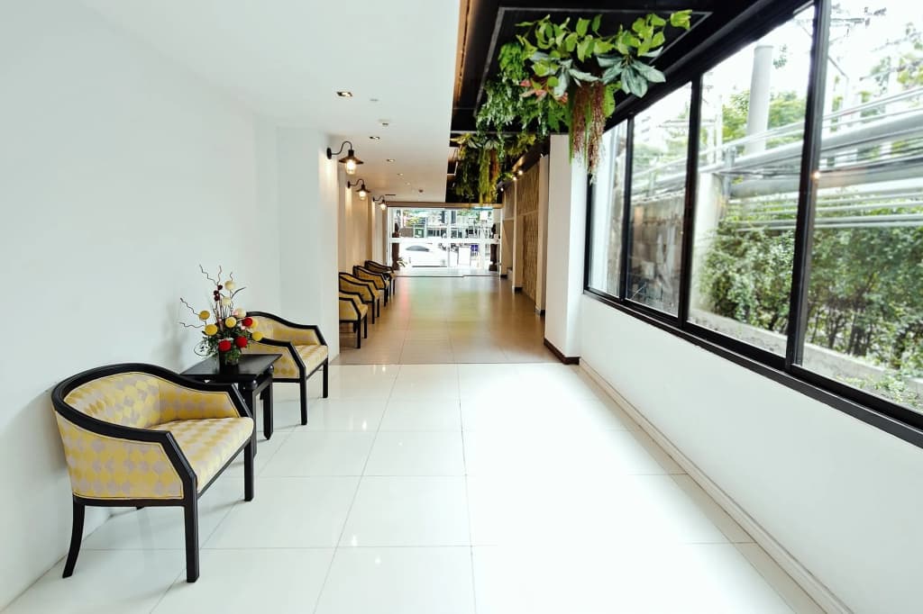 Three Sukhumvit Hotel - photo 16