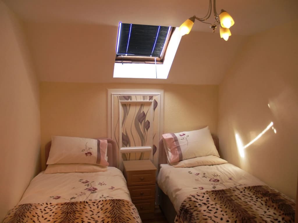 Niddry Street Apartments - photo 4